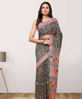 Pink printed crepe casual saree with blouse piece 4