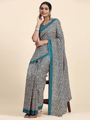 Green printed crepe casual saree with blouse piece 3