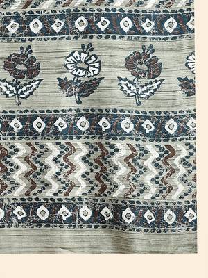 Green printed crepe casual saree with blouse piece 5