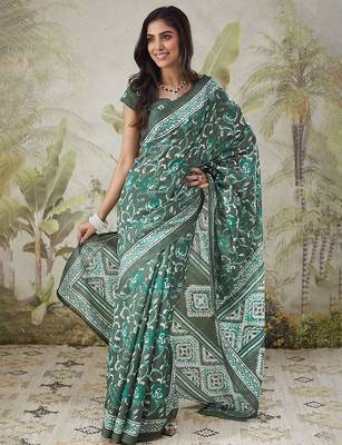 Green printed blended cotton designer saree with blouse piece 1