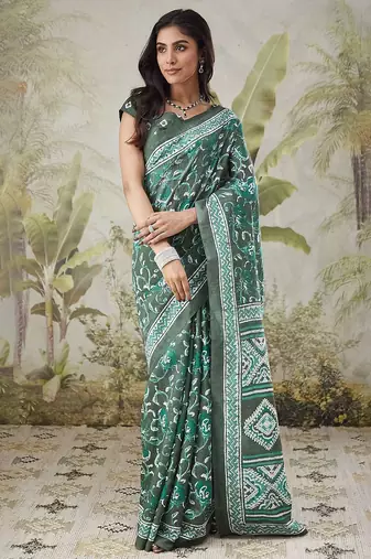 Green printed blended cotton designer saree with blouse piece