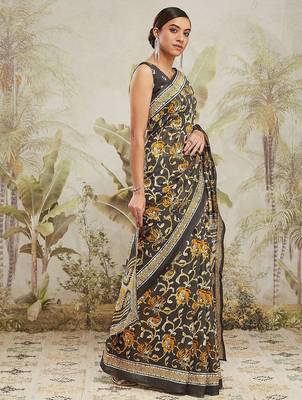 Grey floral printed jute casual saree with blouse piece 2
