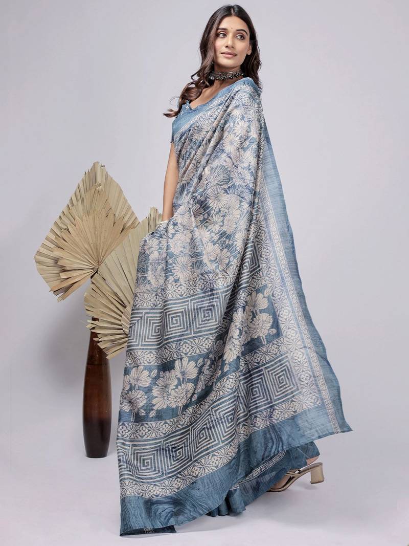 Blue elegant printed silk cotton saree with blouse piece