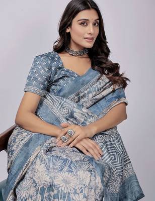 Blue elegant printed silk cotton saree with blouse piece 4