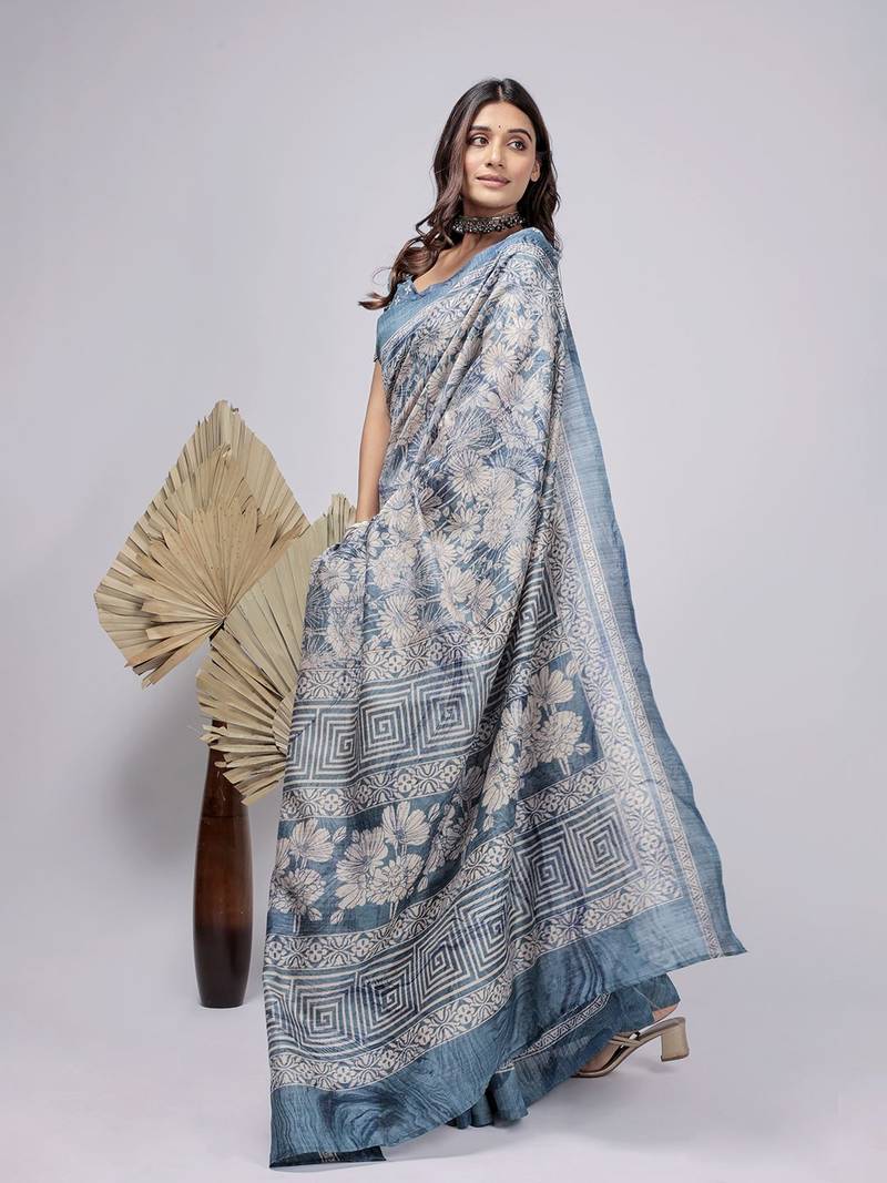 Blue printed silk blend ethnic saree with blouse piece