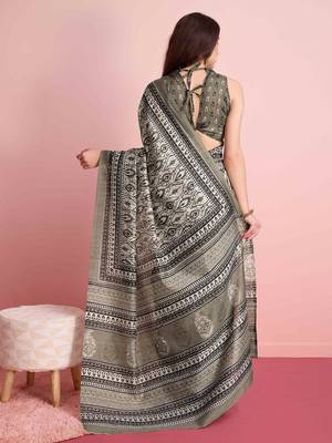 Cream floral printed jute casual saree with blouse piece 3