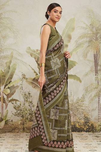 Green floral printed jute casual saree with blouse piece