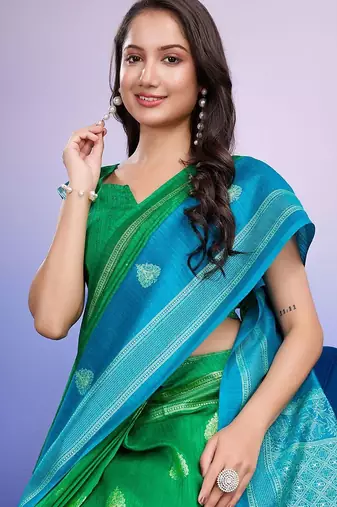 Blue elegant printed silk cotton saree with blouse piece