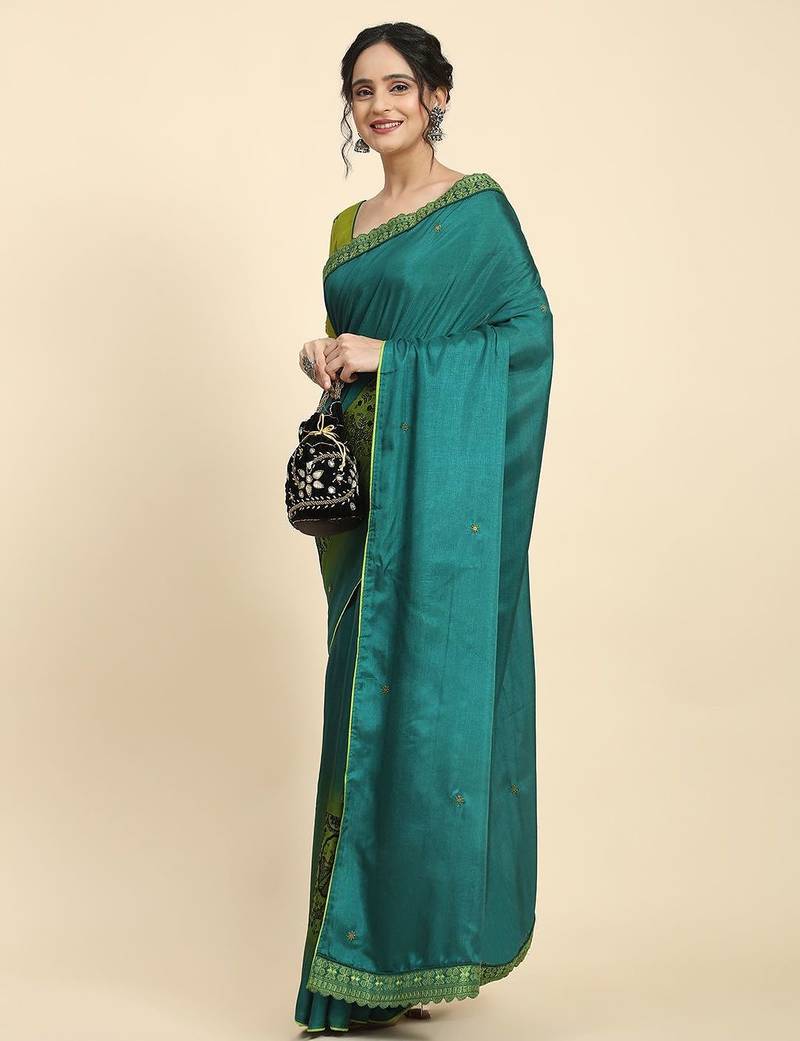 Olive elegant printed silk cotton saree with blouse piece