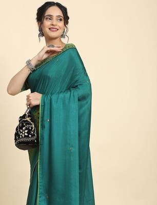 Olive elegant printed silk cotton saree with blouse piece 4