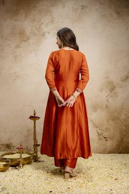 Orange vichitra silk embroidered anarkali kurta pant set with dupatta 4
