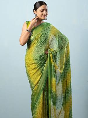 Green elegant printed georgette saree with blouse piece 4