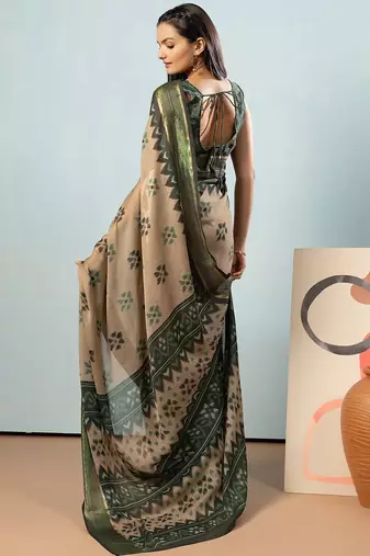 Green elegant printed georgette saree with blouse piece