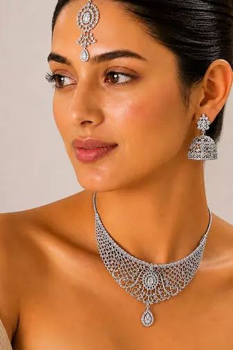 Silver plated bridal necklace set with maang tikka