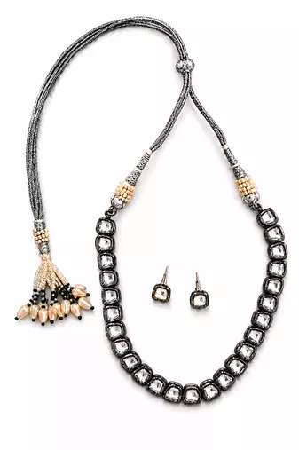 Silver black kundan stone necklace set