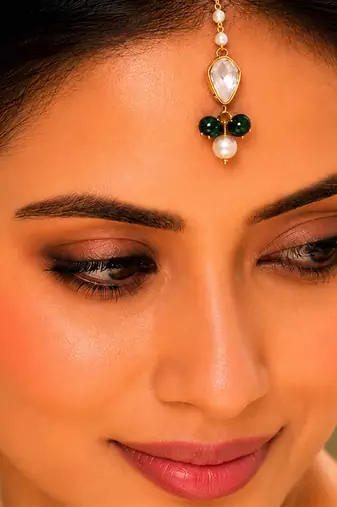 Gold pearl chain emerald green beads maang tikka
