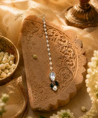 Gold pearl chain emerald green beads maang tikka 3