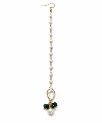 Gold pearl chain emerald green beads maang tikka 4