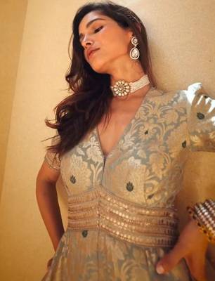 Banarasi Brocade Jumpsuit | Pista Gold Party Wear Ethnic Suit 2