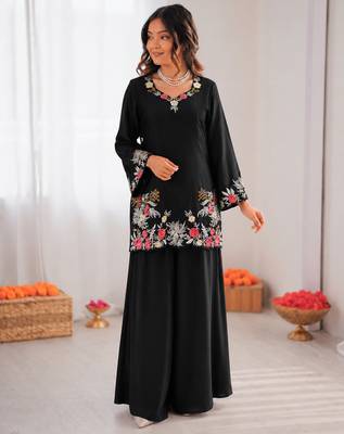 Black reyon satin thread work plazzo suit 1