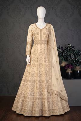 Cream  georgette embroidered anarkali gown with chinon dupatta 4