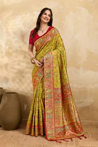 Parrot Jacquard Silk Rich Woven Zari Border With Traditional Paisley Design Saree For Women