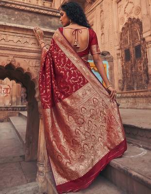 Maroon art silk saree with blouse piece 4