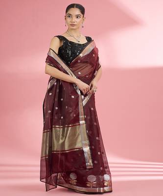 Dark maroon premium kota doria silk saree with zari work 1