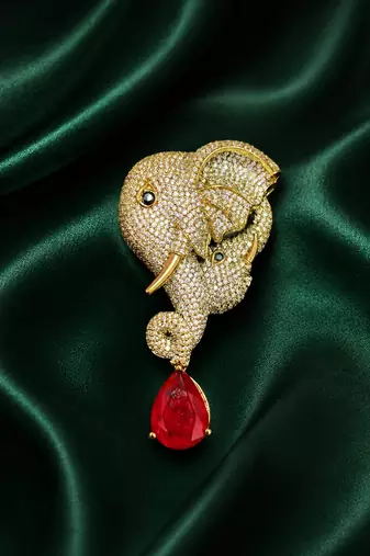 Royal elephant head designer brooch with ruby red teardrop crystal | gold-plated luxury statement brooch pin