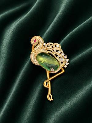 Luxury flamingo bird green crystal & cz stone gold plated designer brooch pin 3
