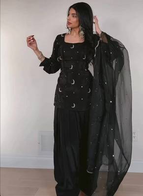 black natural crepe silk party wear embroidered suit set 2