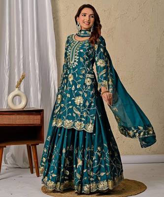 green heavy chinon silk party wear embroidered suit set 4