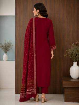 Pure cotton embroidered red kurta & pant with dupatta set for women 2