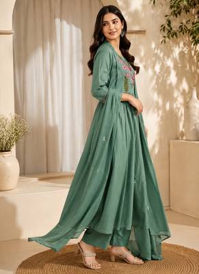 Pure cotton floral print sea green kurta & pant with dupatta set for women 3