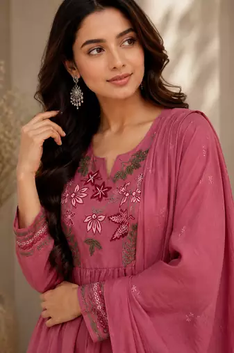 Pure cotton floral print baby pink kurta & pant with dupatta set for women