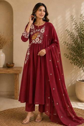 Maroon embroidered cotton kurta with pant & dupatta set for women