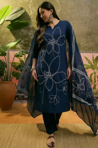 Blue cotton floral print kurta & trousers with dupatta set for women