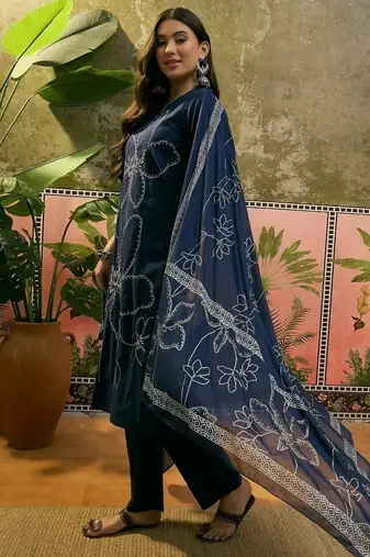 Blue cotton floral print kurta & trousers with dupatta set for women