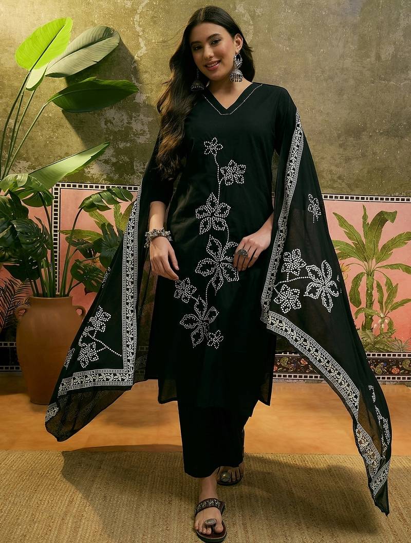 Black cotton floral print kurta & trousers with dupatta set for women