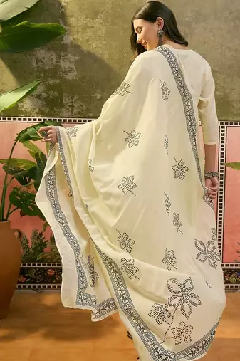 Off-white cotton floral print kurta & trousers with dupatta set for women