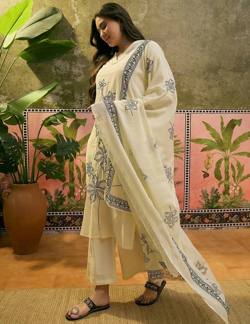 Off-white cotton floral print kurta & trousers with dupatta set for women