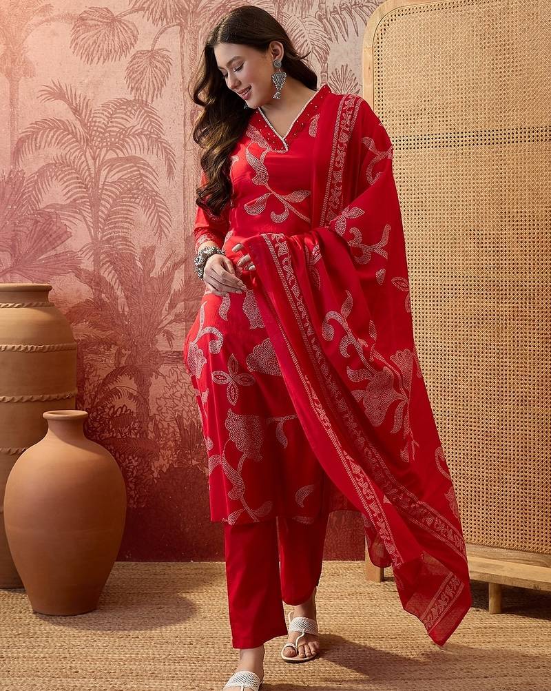 Red cotton printed kurta & trousers with dupatta set for women
