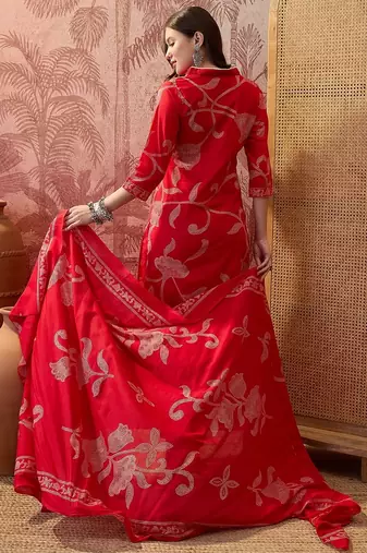 Red cotton printed kurta & trousers with dupatta set for women
