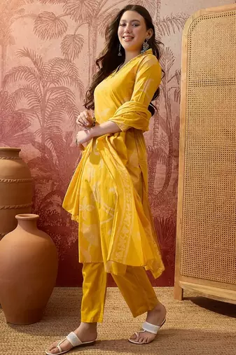 Yellow cotton printed kurta & trousers with dupatta set for women