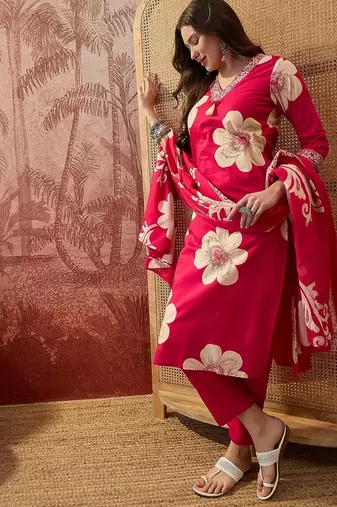 Pink cotton floral print kurta & trousers with dupatta set for women