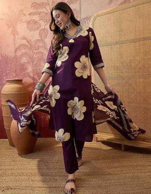 Purple cotton floral print kurta & trousers with dupatta set for women 1