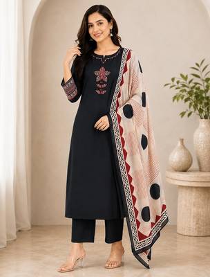 Pure cotton ethnic print black kurta & pant with dupatta set for women 1