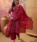 Pink cotton floral print kurta & trousers with dupatta set for women