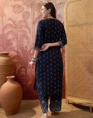 Rayon blue printed straight kurta with pant set for women 2