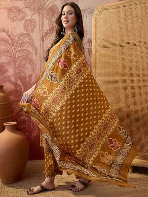 Cotton printed mustard yellow straight kurta & pant with dupatta set for women 3